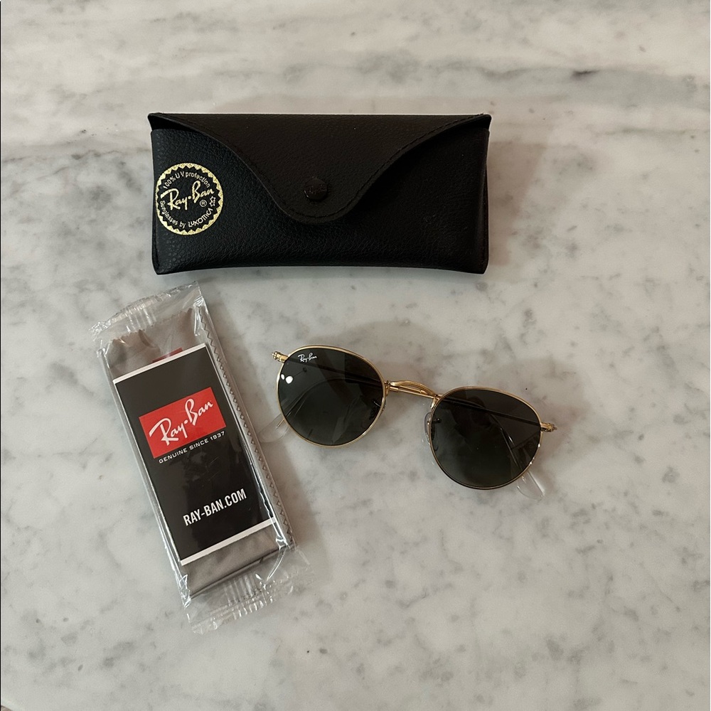 Ray-ban round metal sunglasses